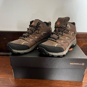 Big Kid's Moab 2 Mid Waterproof Boot Size 6.5